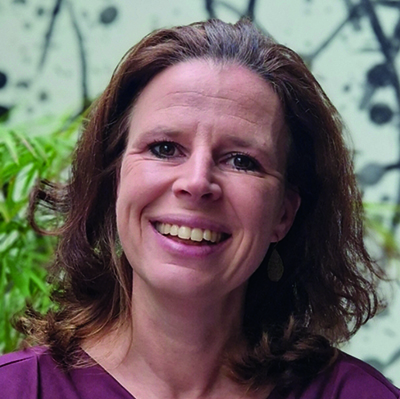 img-Cynthia Defourny