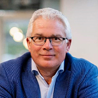 img-Hans Bakker